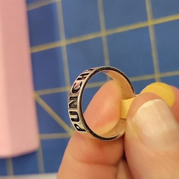 Punchy Silver Tone Ring Size 8 - Picture 2 of 2